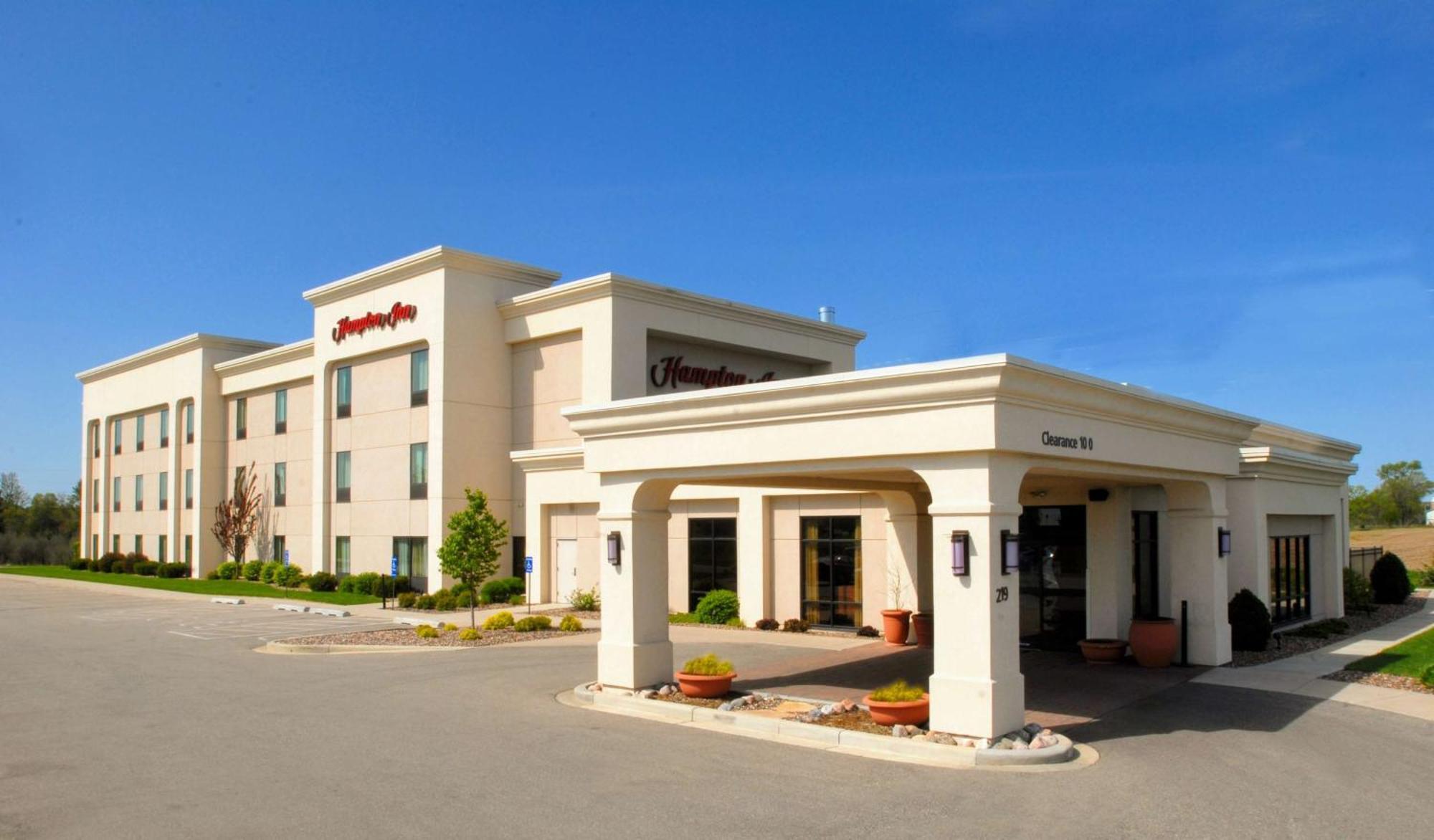 Hampton Inn Tomah Kültér fotó